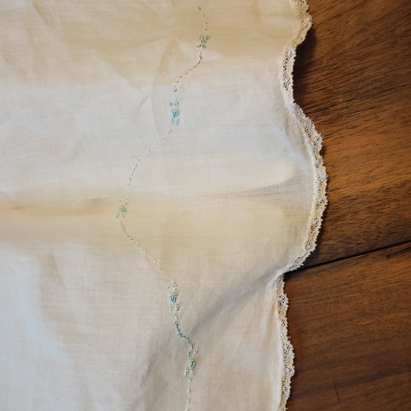 Vintage Embroidered Dress - Picture 4 of 8